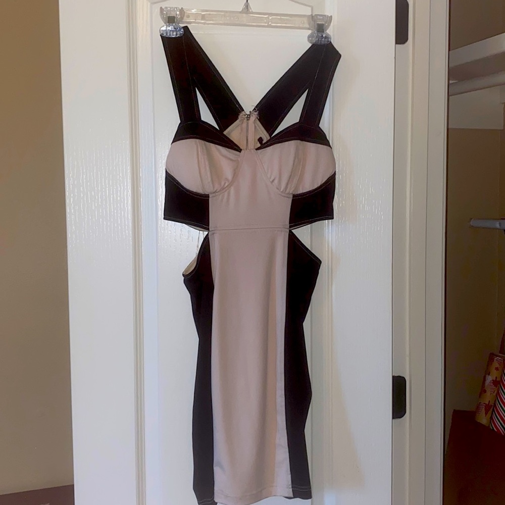 Brand New Lulus fitted short  peekaboo dress